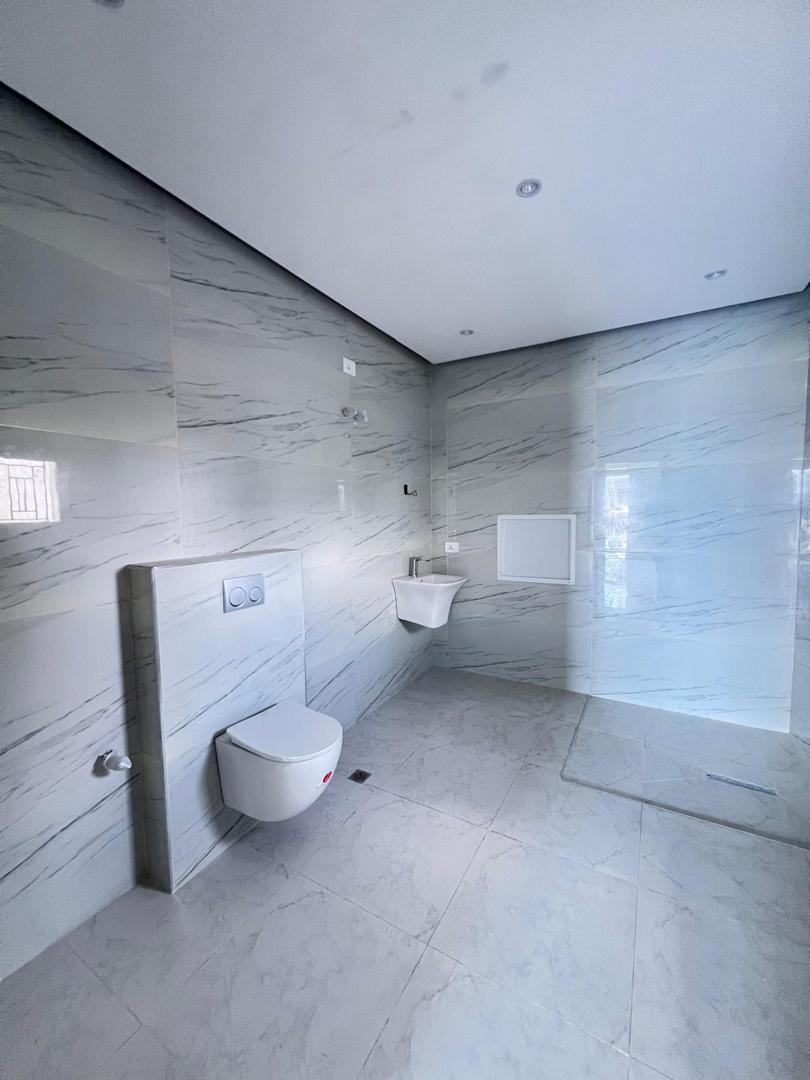 WhatsApp Image 2025-10-03 at 12.26.11 (1) ELEGANT 4 BEDROOM PENTHOUSE WITH A SWIMMING POOL , GYM AND A BQ